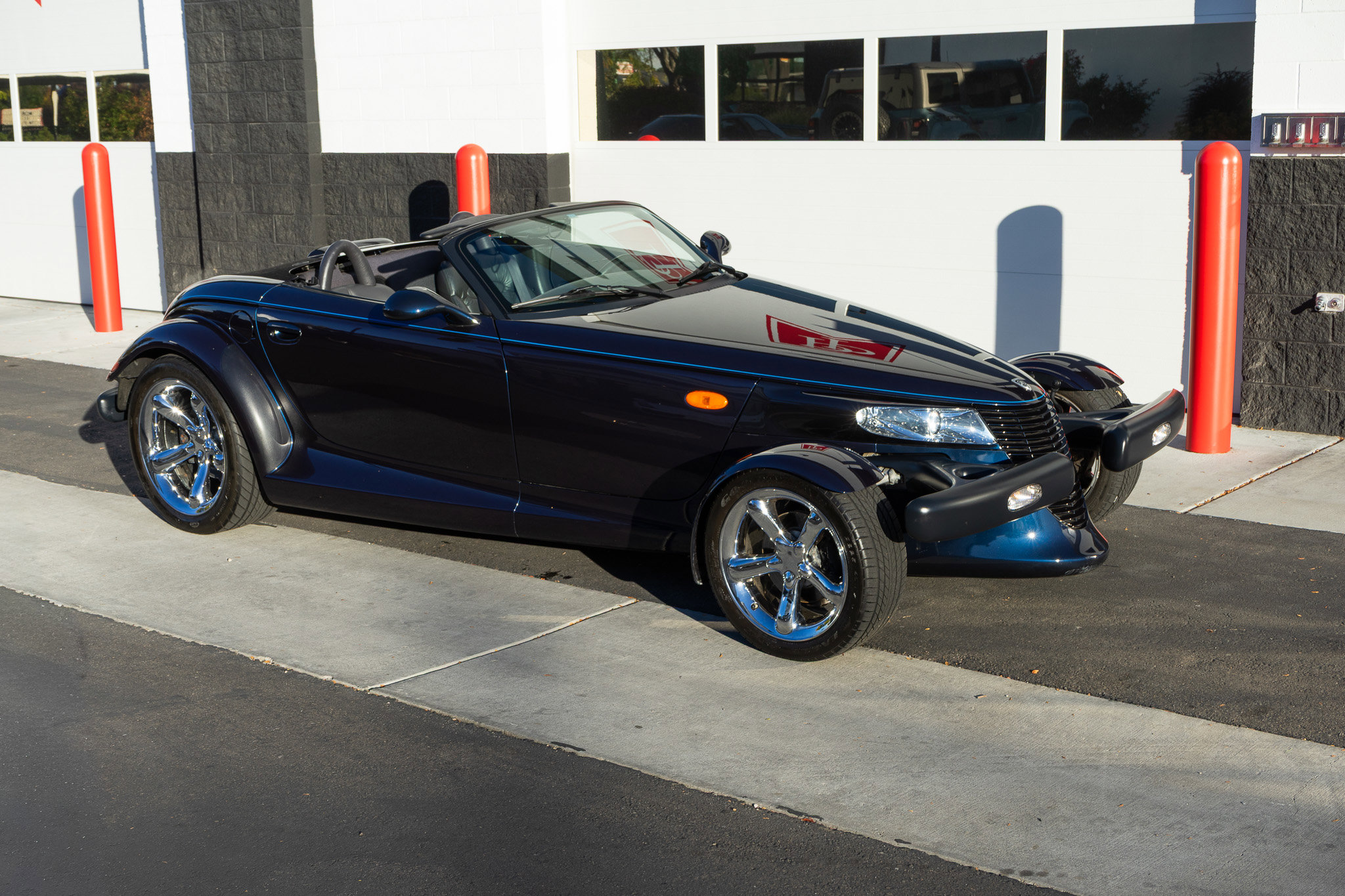 Used 2001 Chrysler Prowler image 44