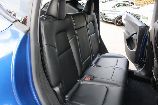 Used 2023 Tesla Model Y Long Range image 22