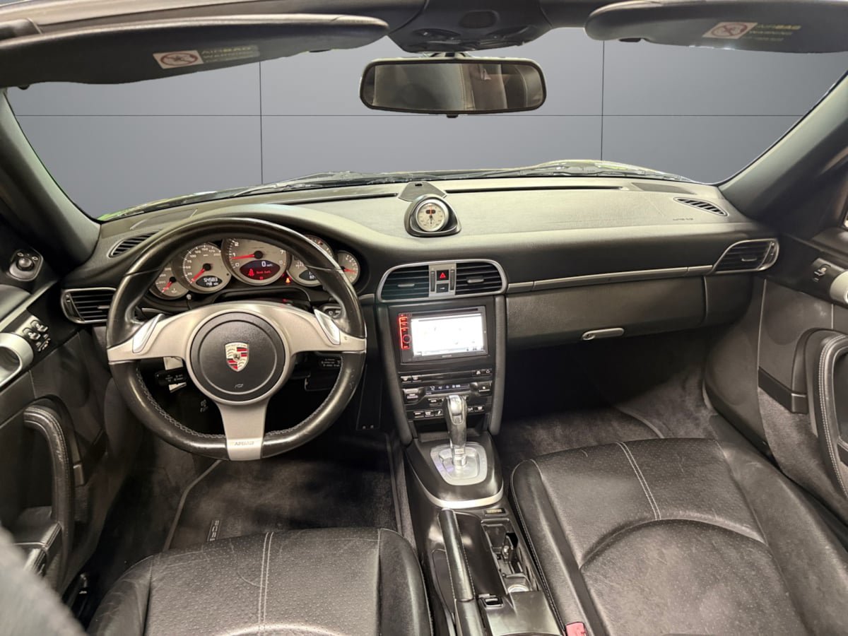 Used 2009 Porsche 911 Carrera 4S AWD/4WD image 12