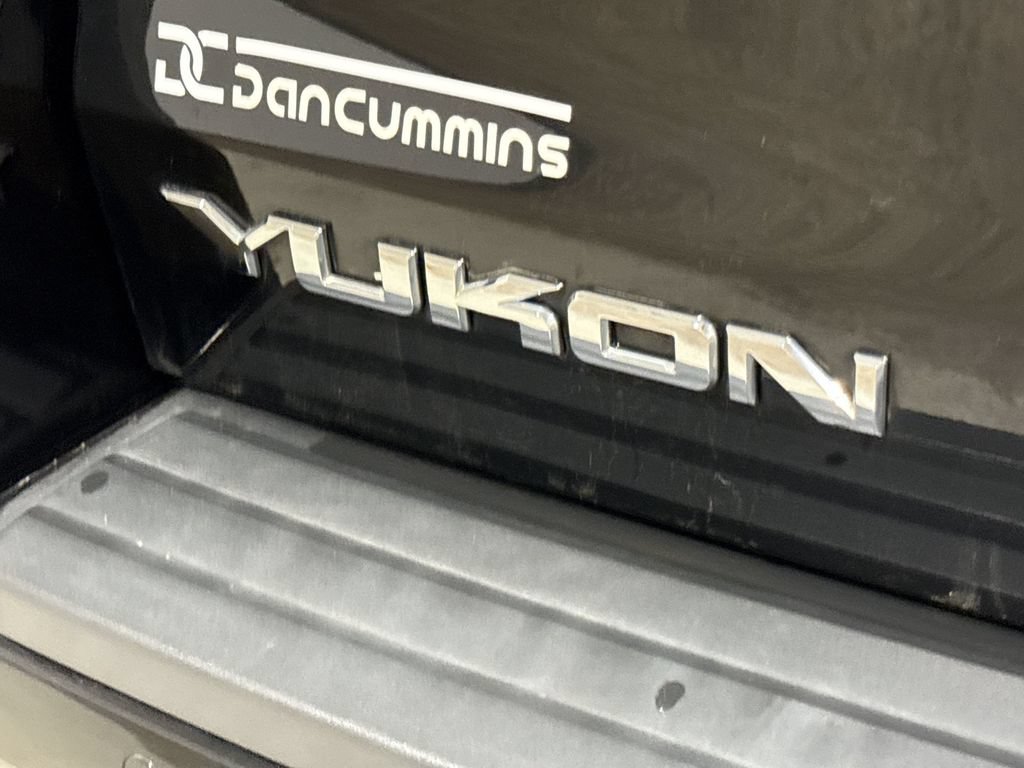 Used 2018 GMC Yukon SLE w/ HD Trailering Package AWD/4WD image 26
