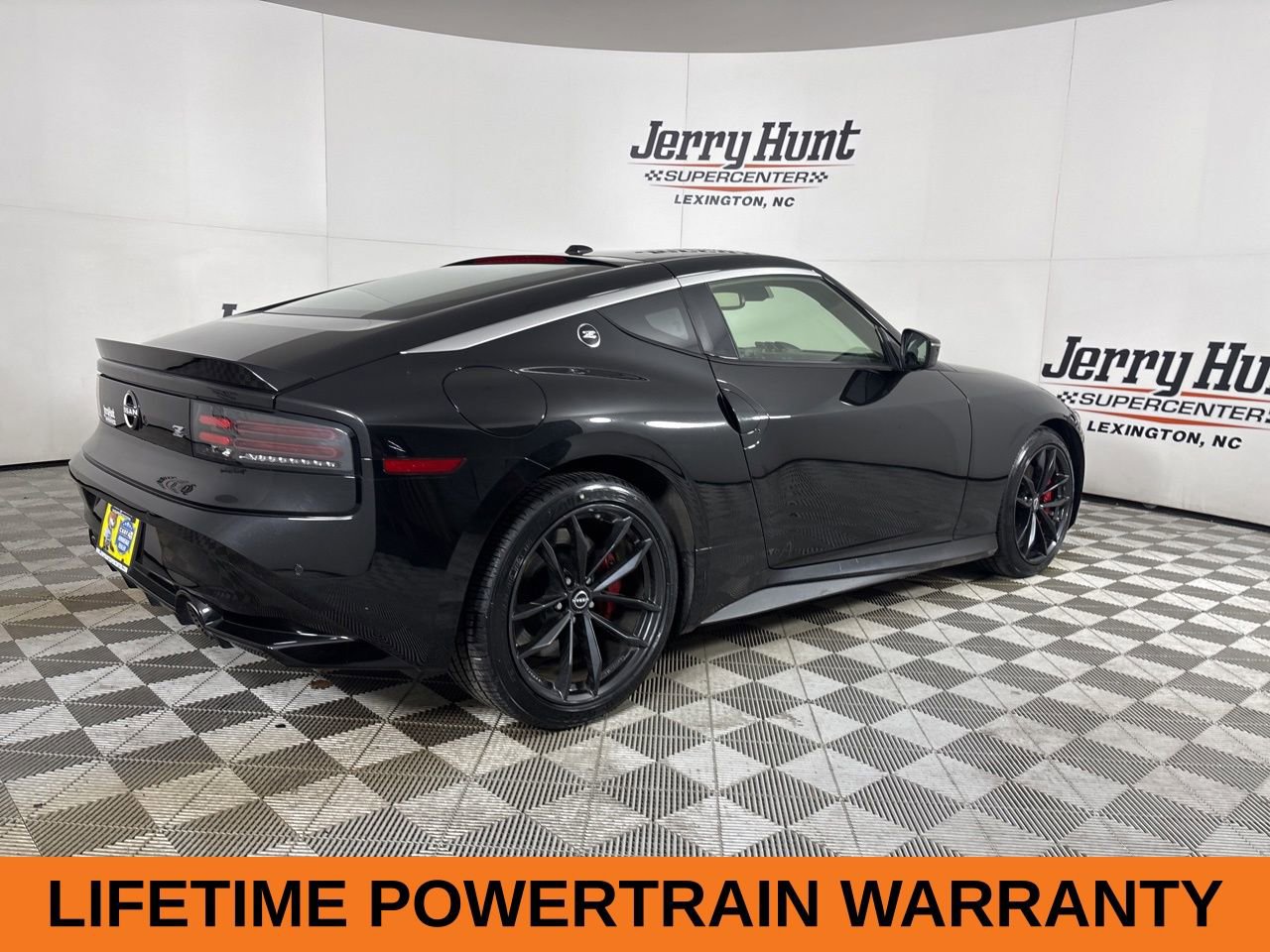 Used 2024 Nissan Z Performance w/ Floor Mat Package image 5
