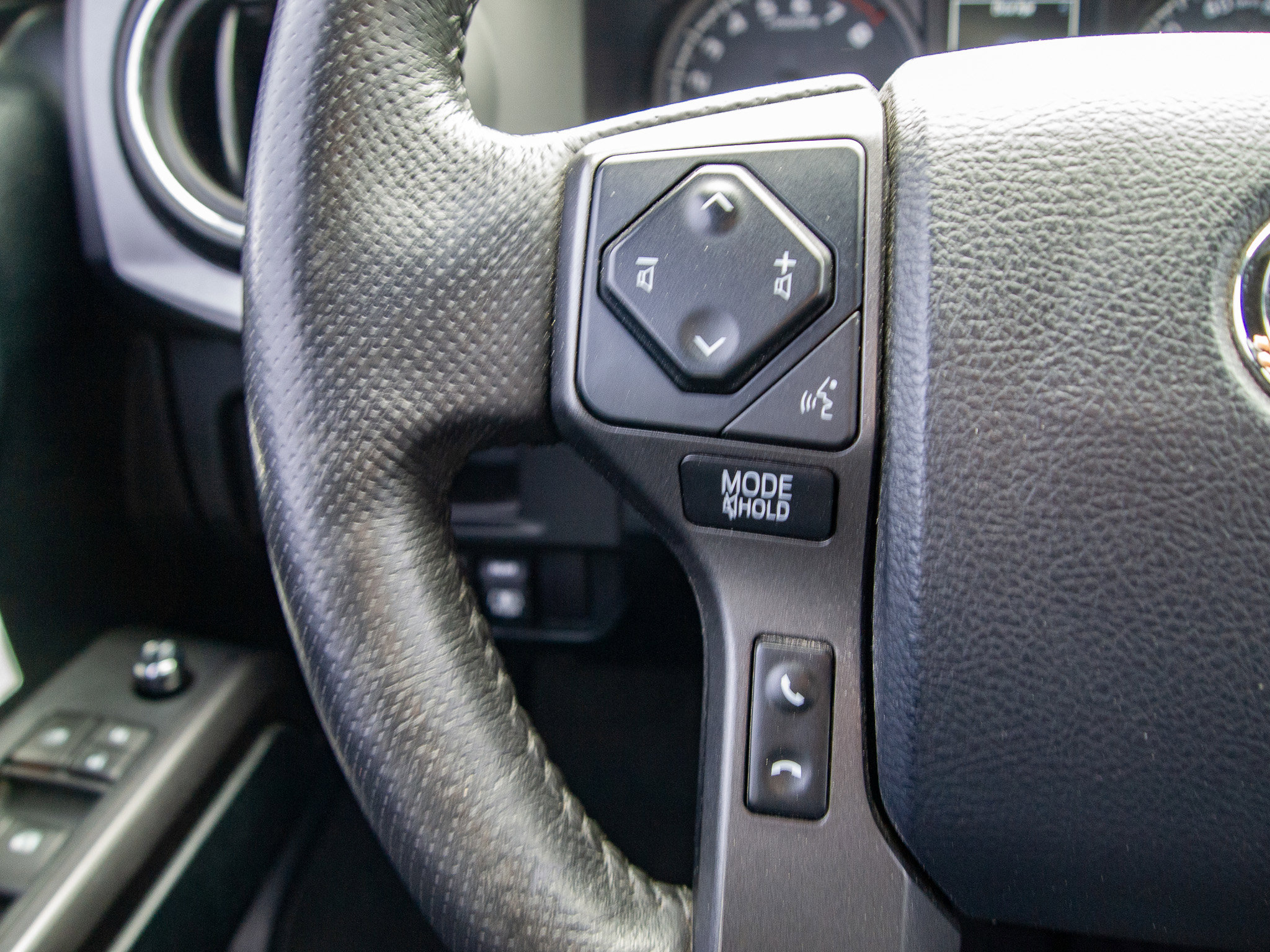 Used 2017 Toyota Tacoma TRD Pro AWD/4WD image 22