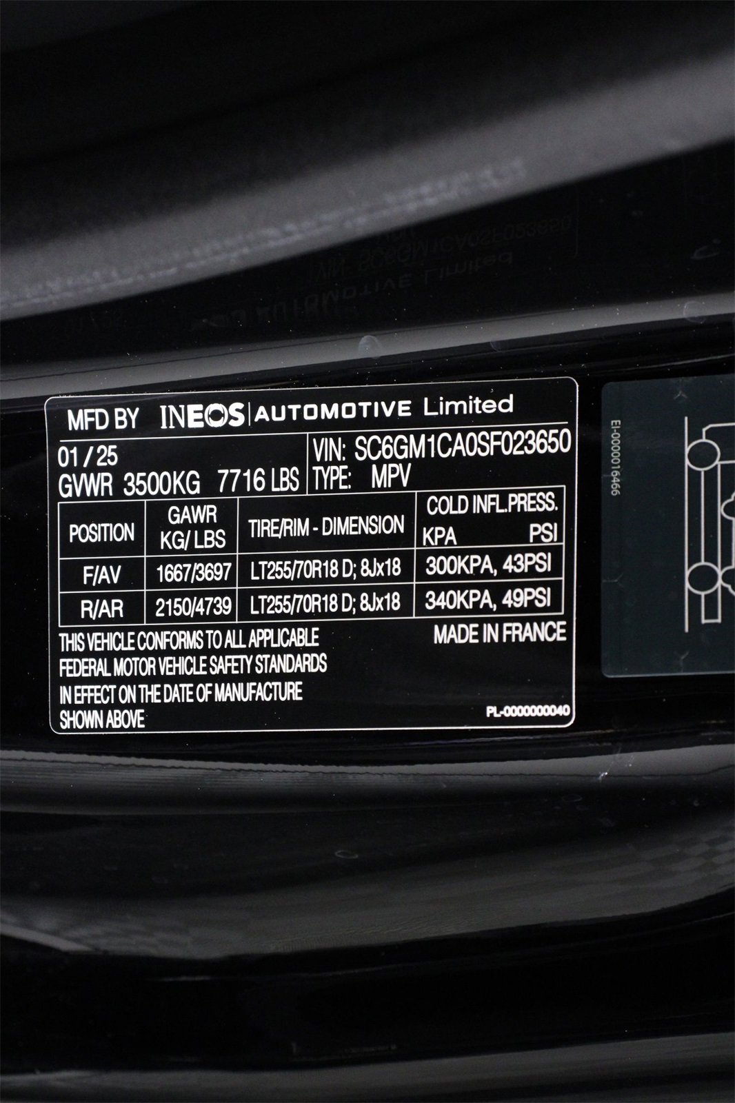 Used 2025 INEOS Grenadier Fieldmaster Edition image 16