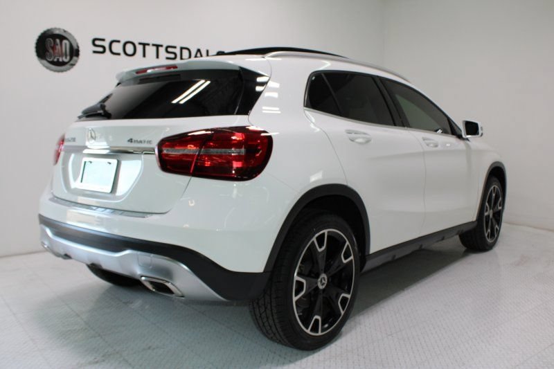 Used 2019 Mercedes-Benz GLA 250 4MATIC w/ Premium Package image 5