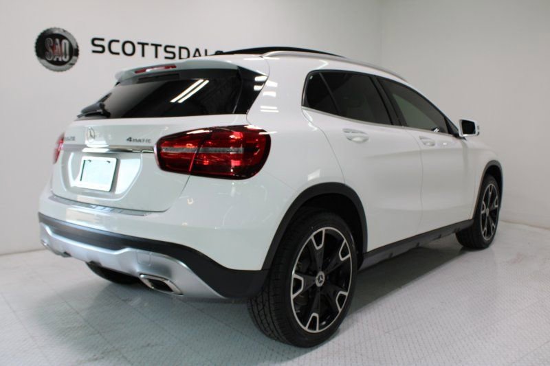 Used 2019 Mercedes-Benz GLA 250 4MATIC w/ Premium Package image 5