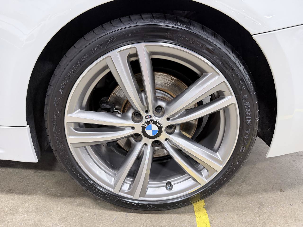 Used 2015 BMW 435i Convertible RWD image 11