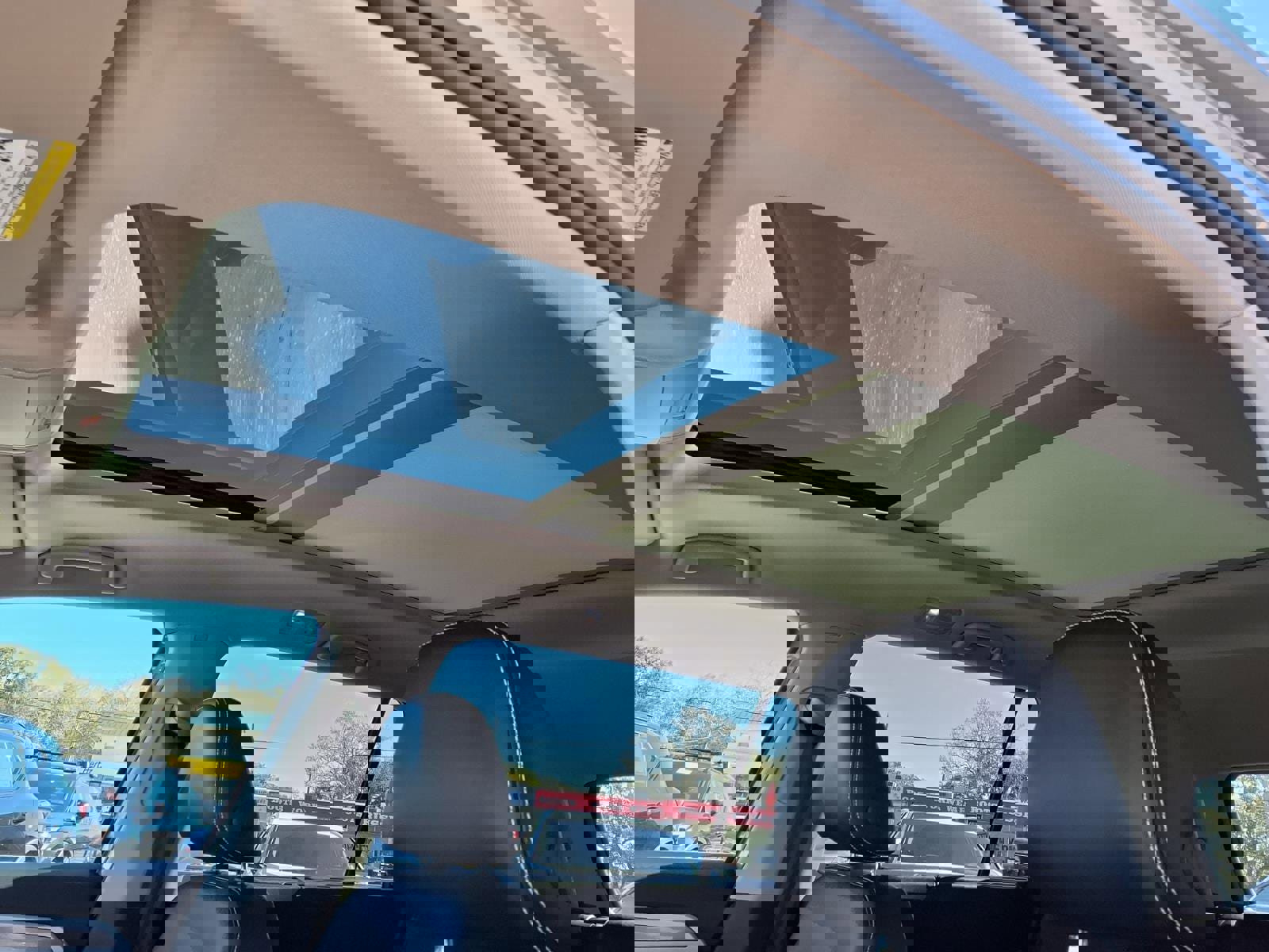 Used 2021 Volkswagen Atlas SEL R-Line image 25