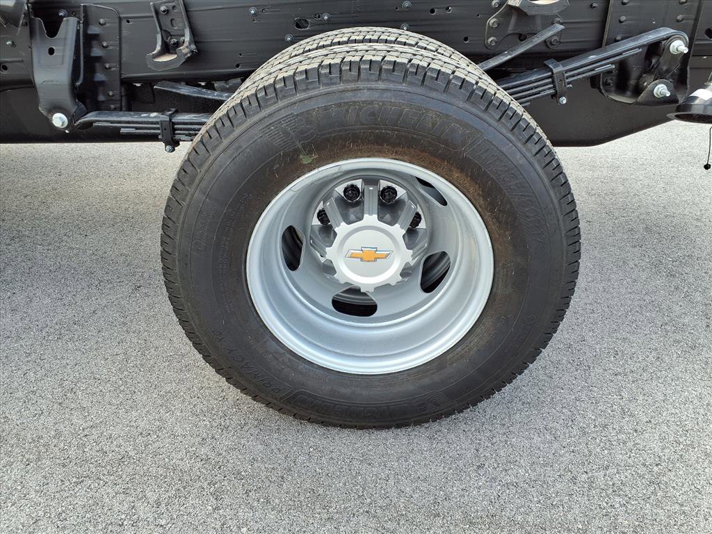New 2026 Chevrolet Silverado 3500 W/T image 8
