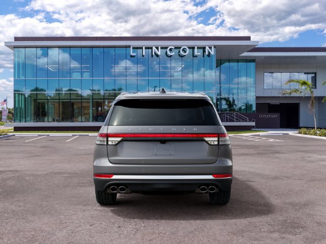 New 2027 Lincoln Aviator 2WD image 7