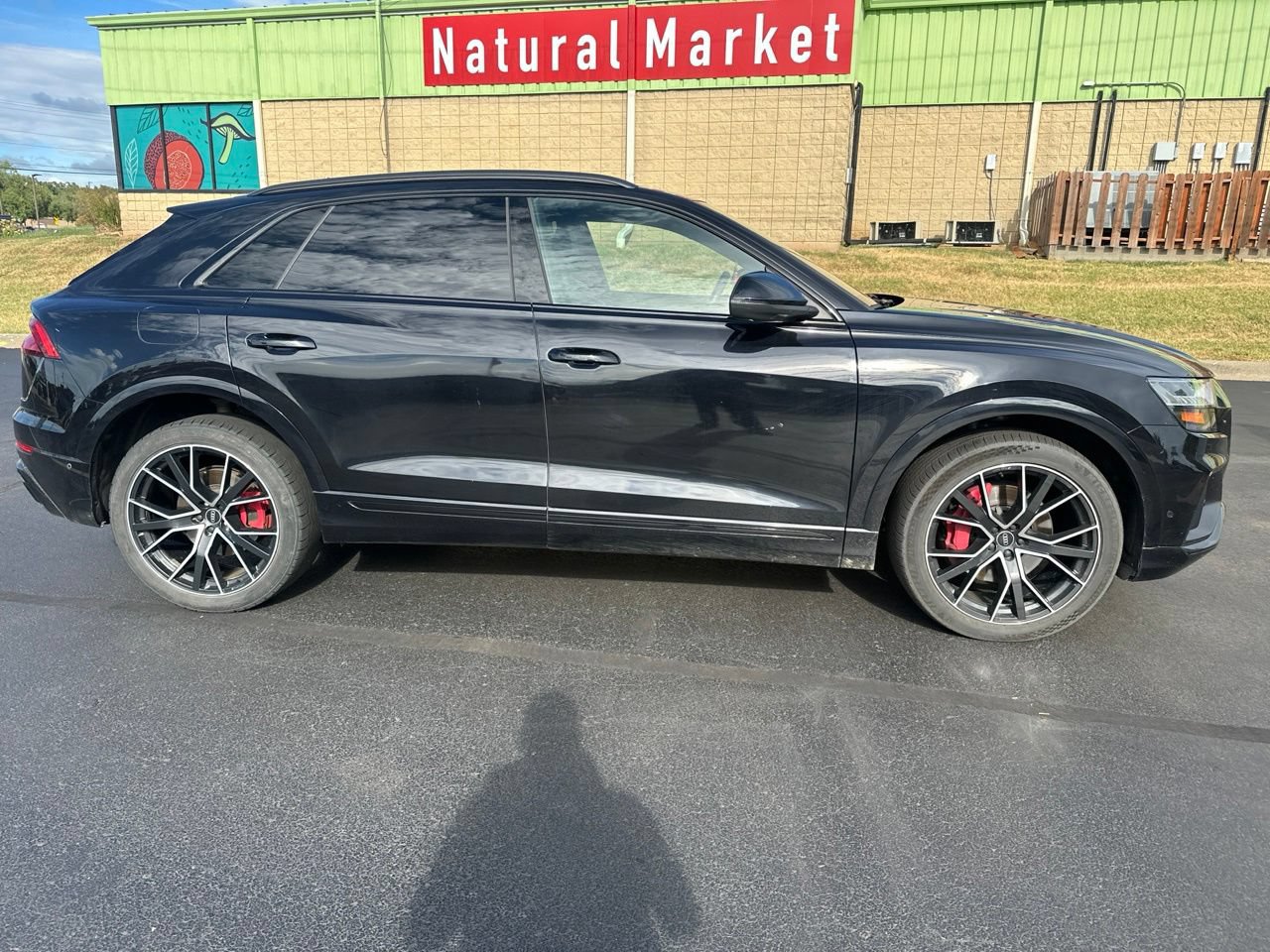 Used 2021 Audi Q8 Prestige w/ Prestige Package AWD/4WD image 2