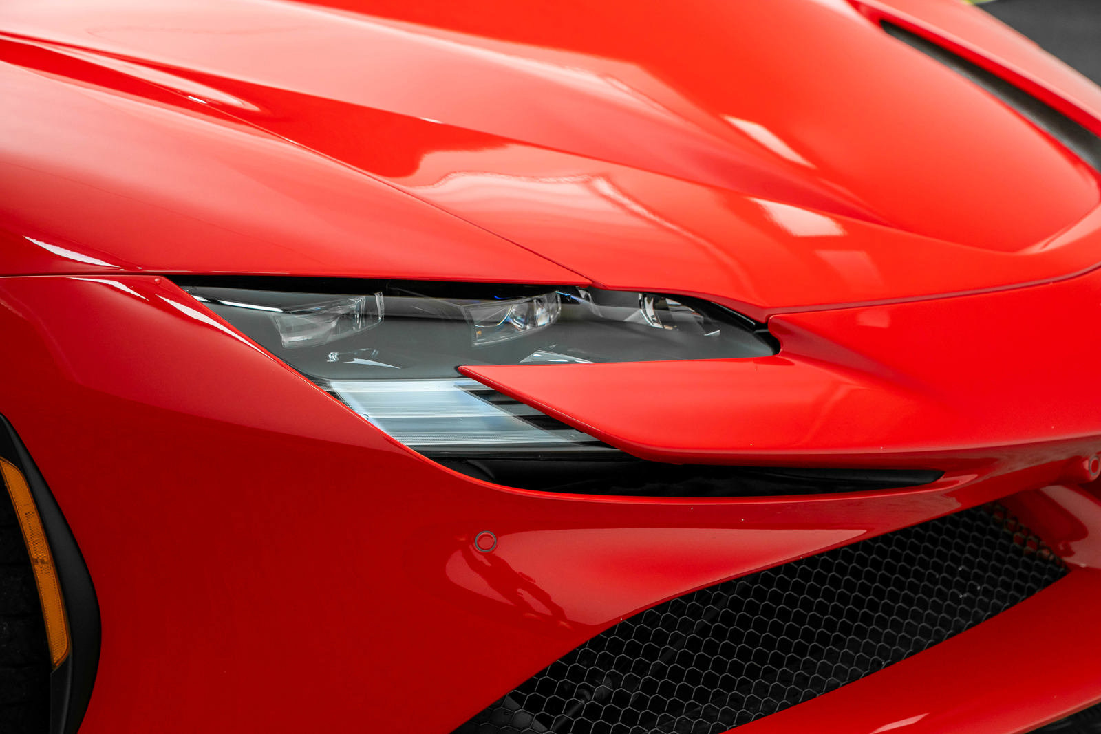 Certified 2022 Ferrari SF90 Stradale image 46