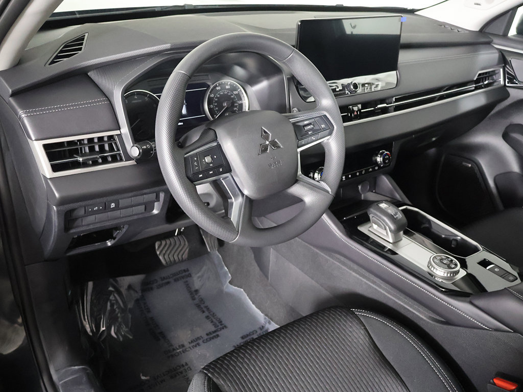New 2026 Mitsubishi Outlander ES AWD/4WD image 26