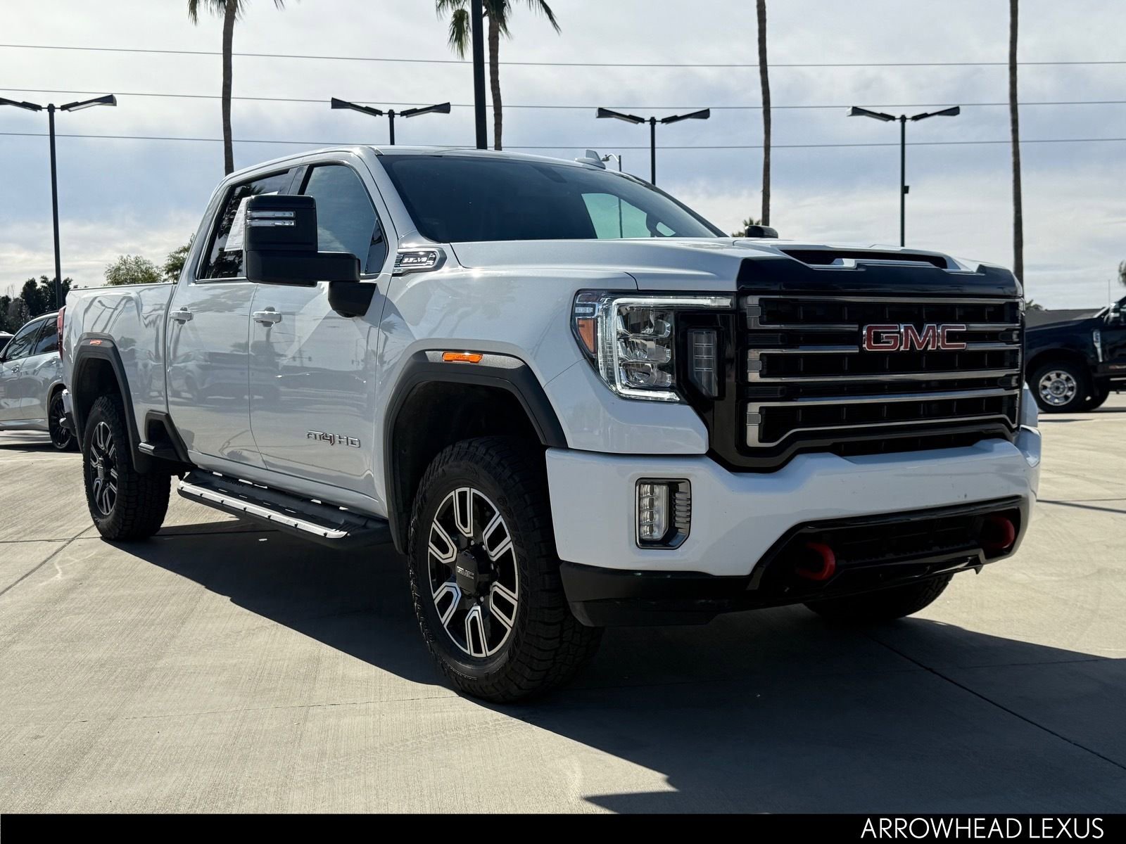 Used 2023 GMC Sierra 2500 AT4 w/ Gooseneck/5TH Wheel Package image 9