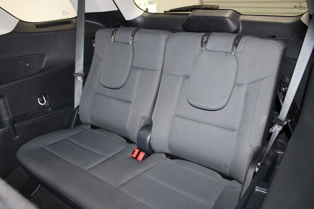 Used 2025 Ford Explorer Active image 21