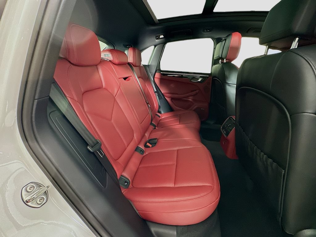 New 2026 Porsche Macan S AWD/4WD image 29