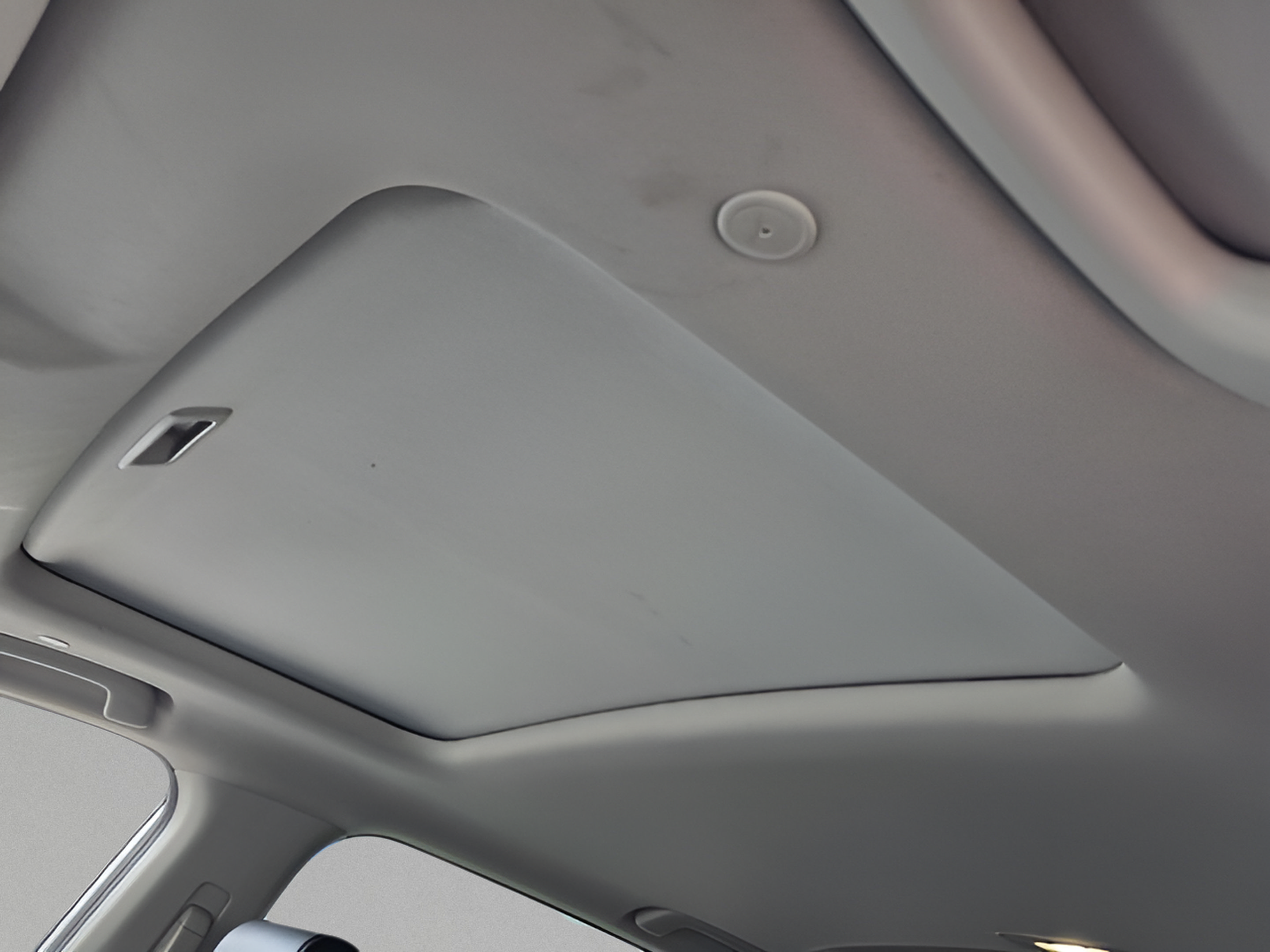 Used 2024 Honda CR-V EX-L image 16
