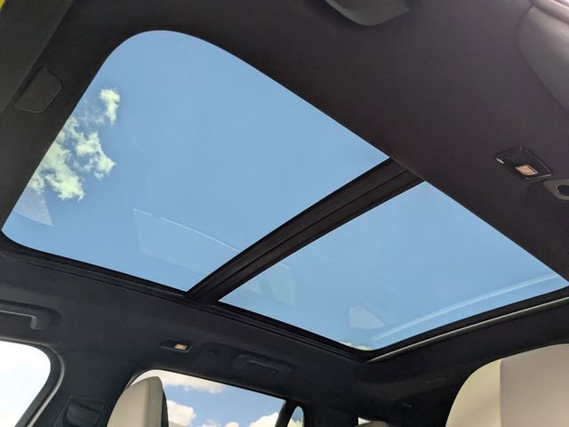 New 2026 Volvo XC90 B6 Plus w/ Protection Package Premier image 23