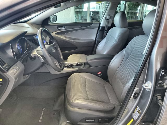 Used 2013 Hyundai Sonata SE FWD image 12