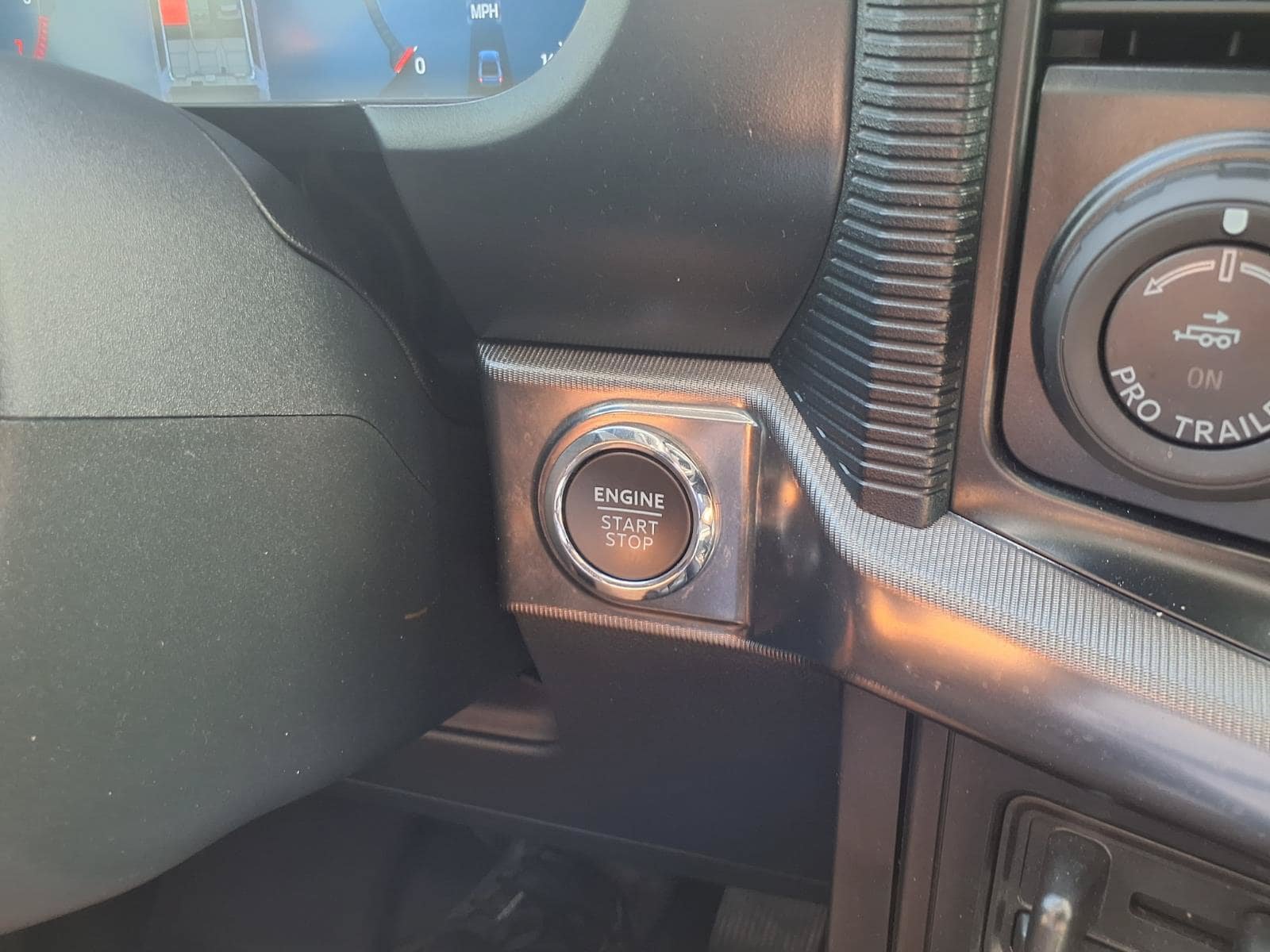 Used 2024 Ford F150 Raptor AWD/4WD image 22