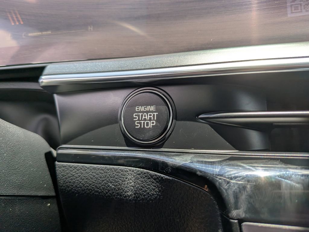 Certified 2025 Kia K5 GT FWD image 26