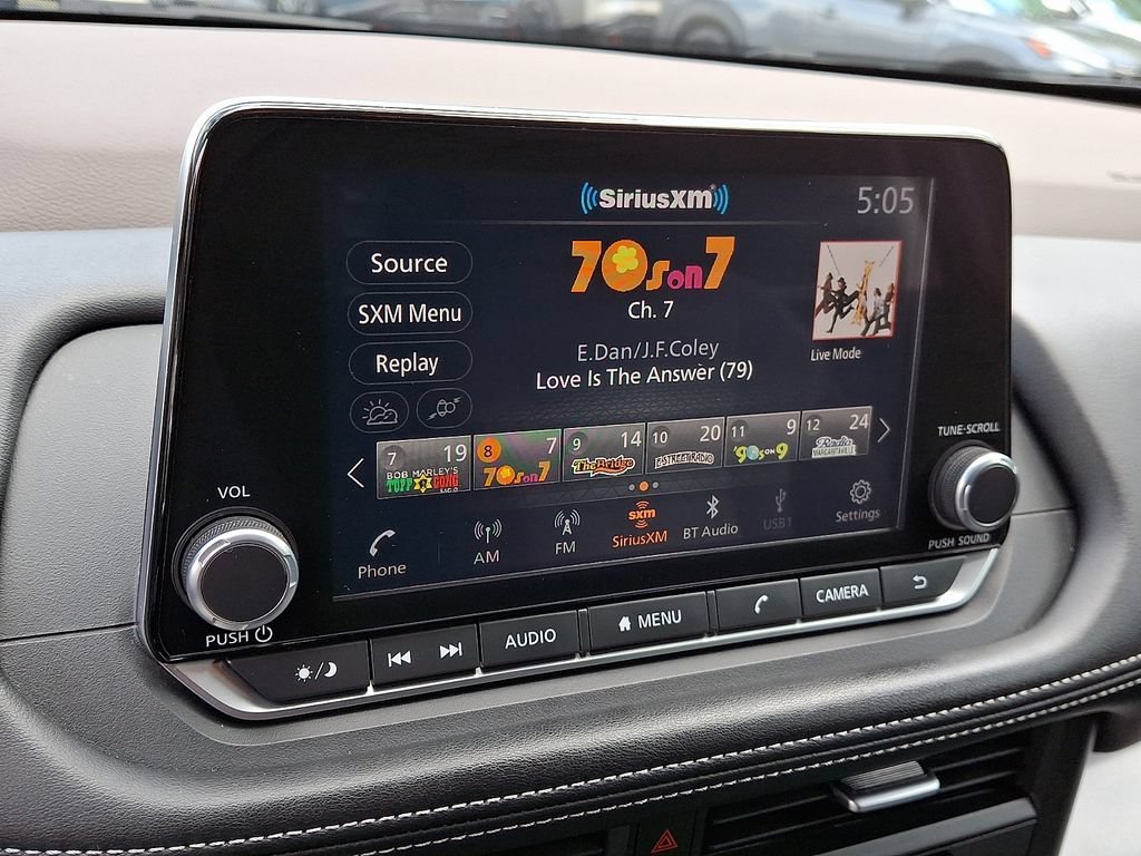 Certified 2023 Nissan Rogue SV AWD/4WD image 17