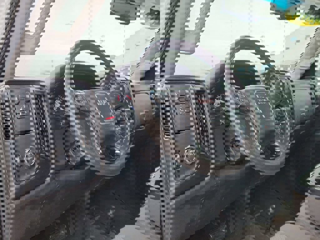 Used 2019 GMC Sierra 2500 4x4 Crew Cab w/ Sierra Convenience Package image 20