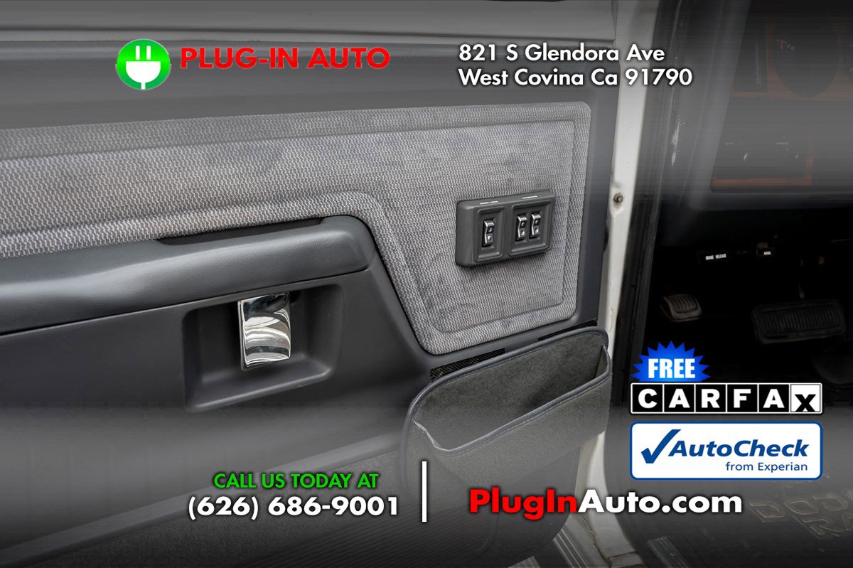 Used 1992 Dodge D/W Truck 250 image 8