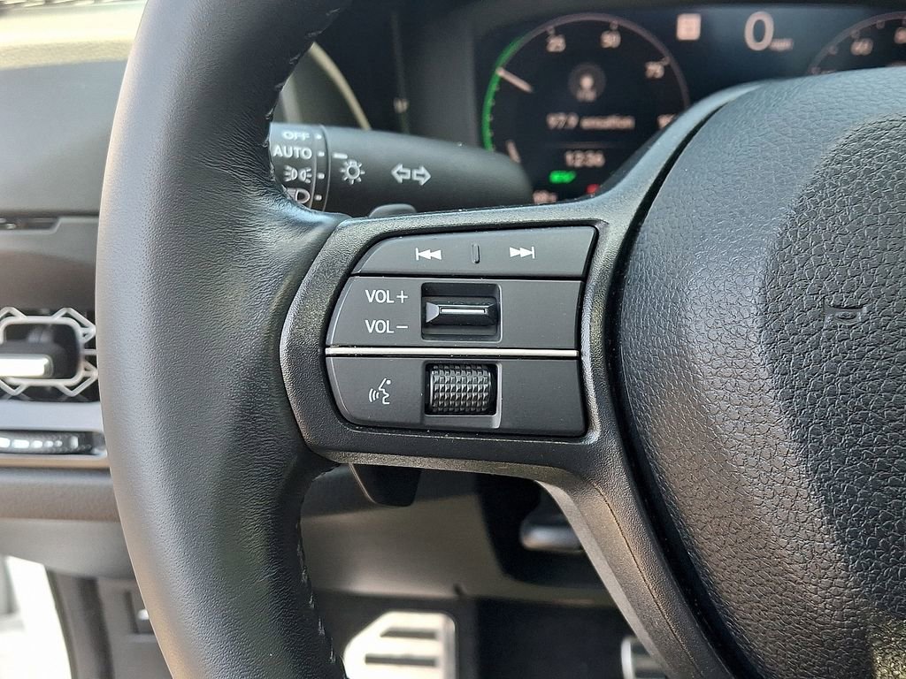 Certified 2024 Honda Accord Sport image 21