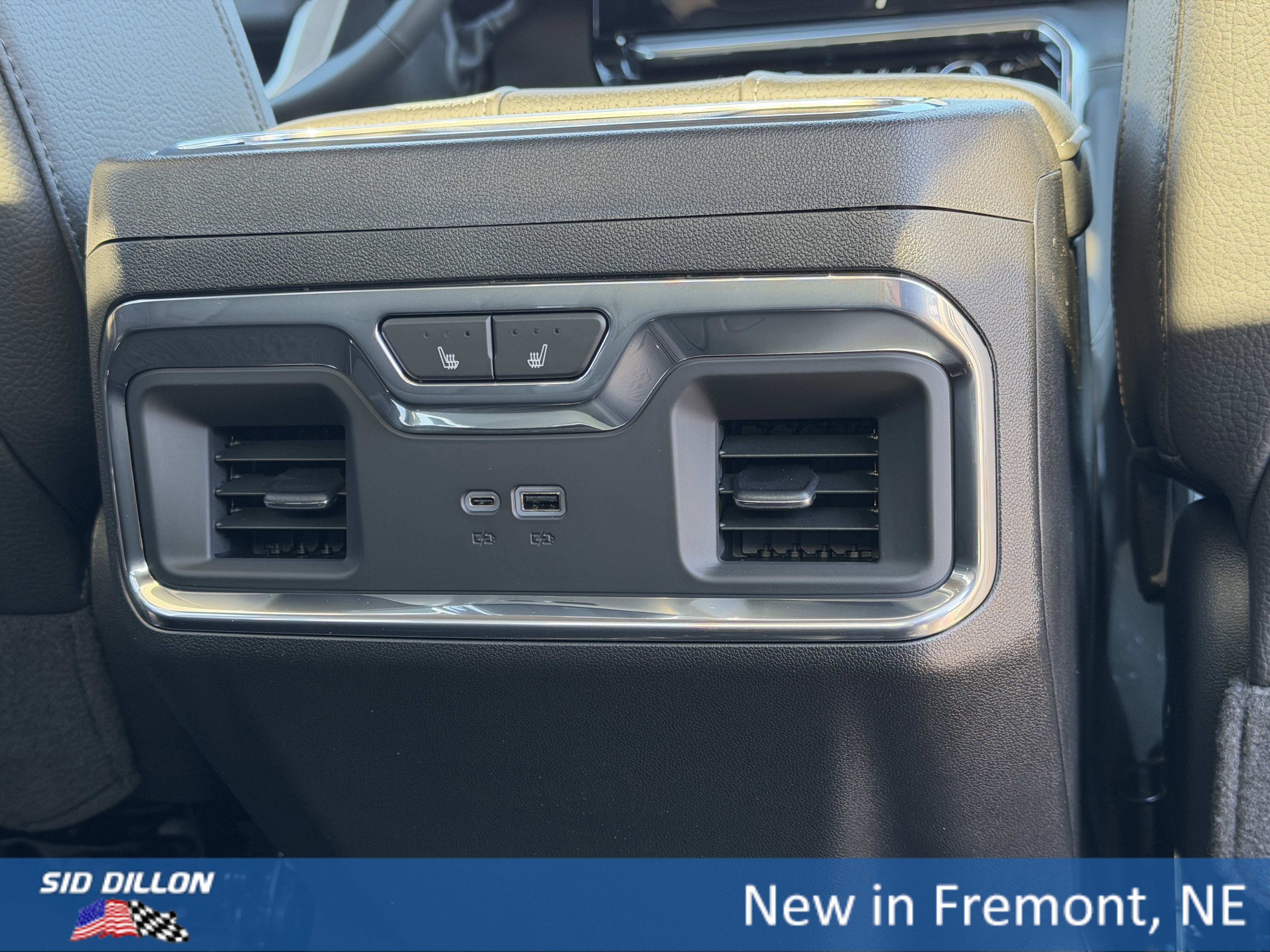 New 2026 GMC Sierra 3500 Denali w/ Denali Reserve Package image 20