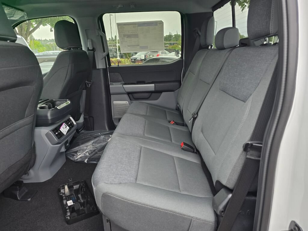 New 2026 Ford F150 XLT w/ Equipment Group 303A High AWD/4WD image 15