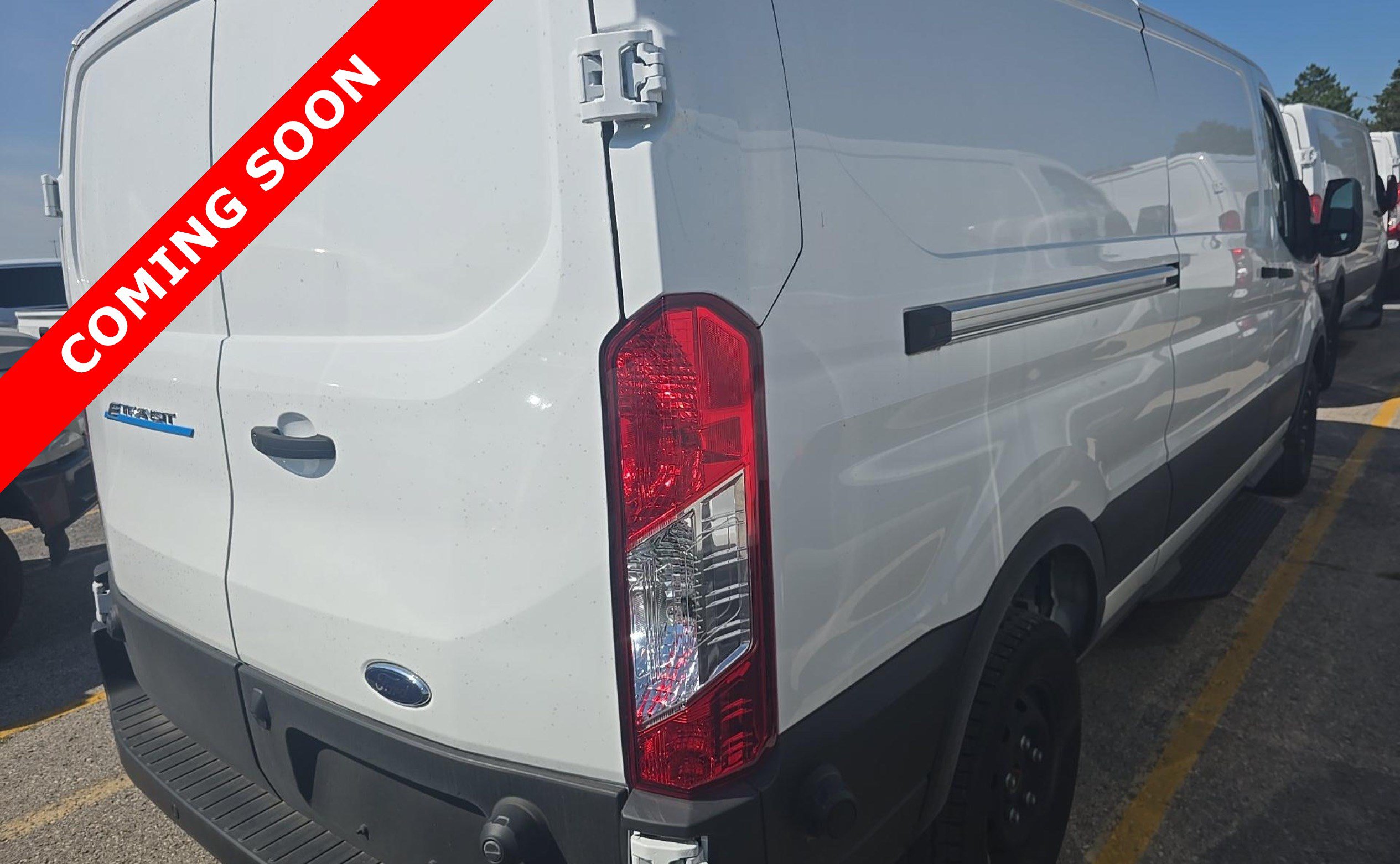 Used 2024 Ford E-Transit Low Roof RWD image 3