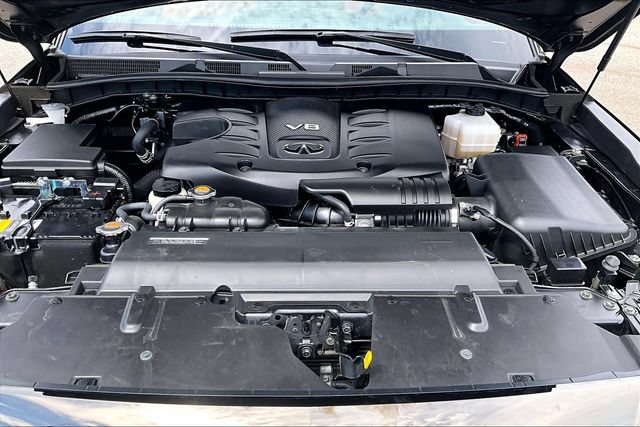 Used 2024 INFINITI QX80 Sensory AWD/4WD image 9