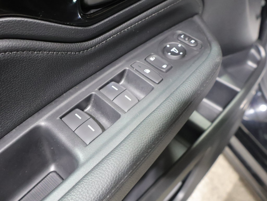 Used 2026 Honda Odyssey Touring image 14