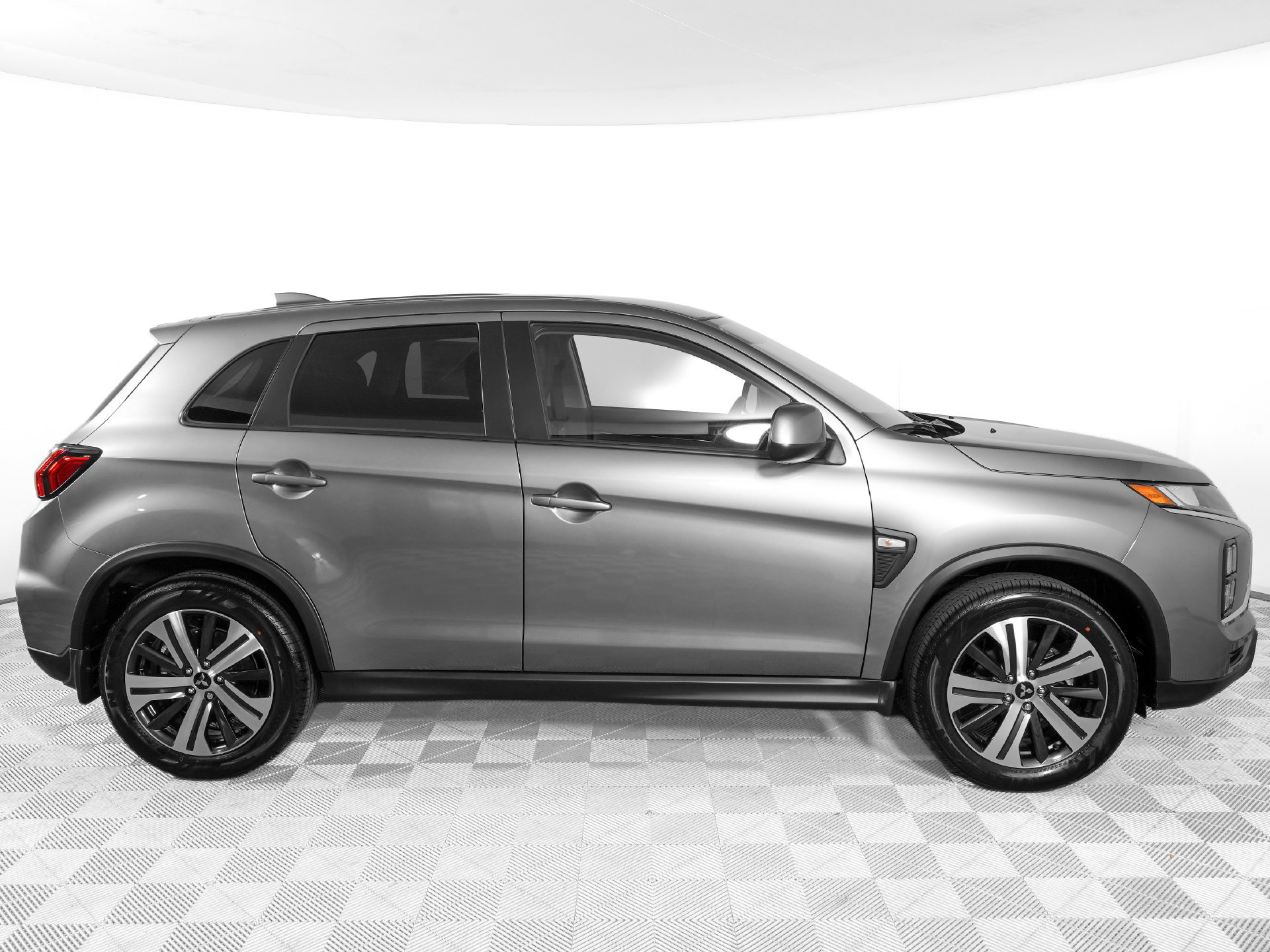 New 2027 Mitsubishi Outlander Sport ES FWD image 5