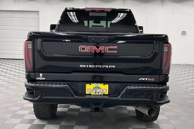 Used 2025 GMC Sierra 2500 AT4 w/ AT4 Premium Plus Package AWD/4WD image 5