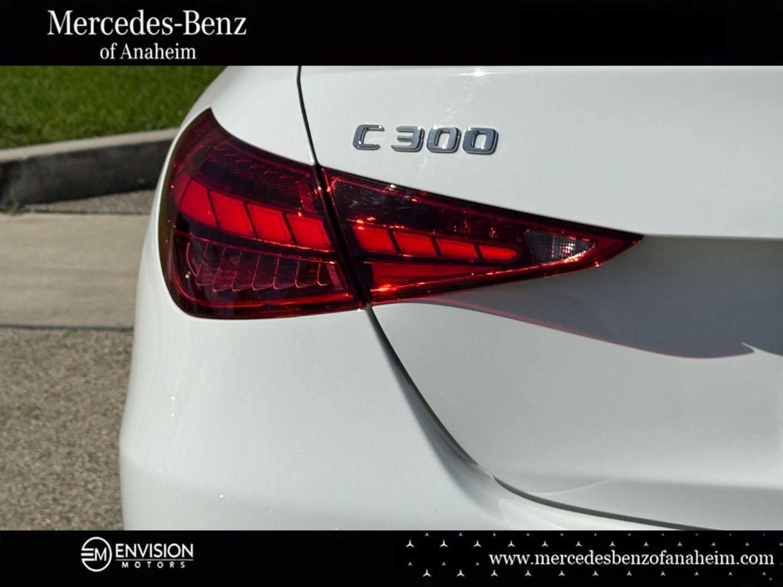 Used 2024 Mercedes-Benz C 300 Sedan image 13