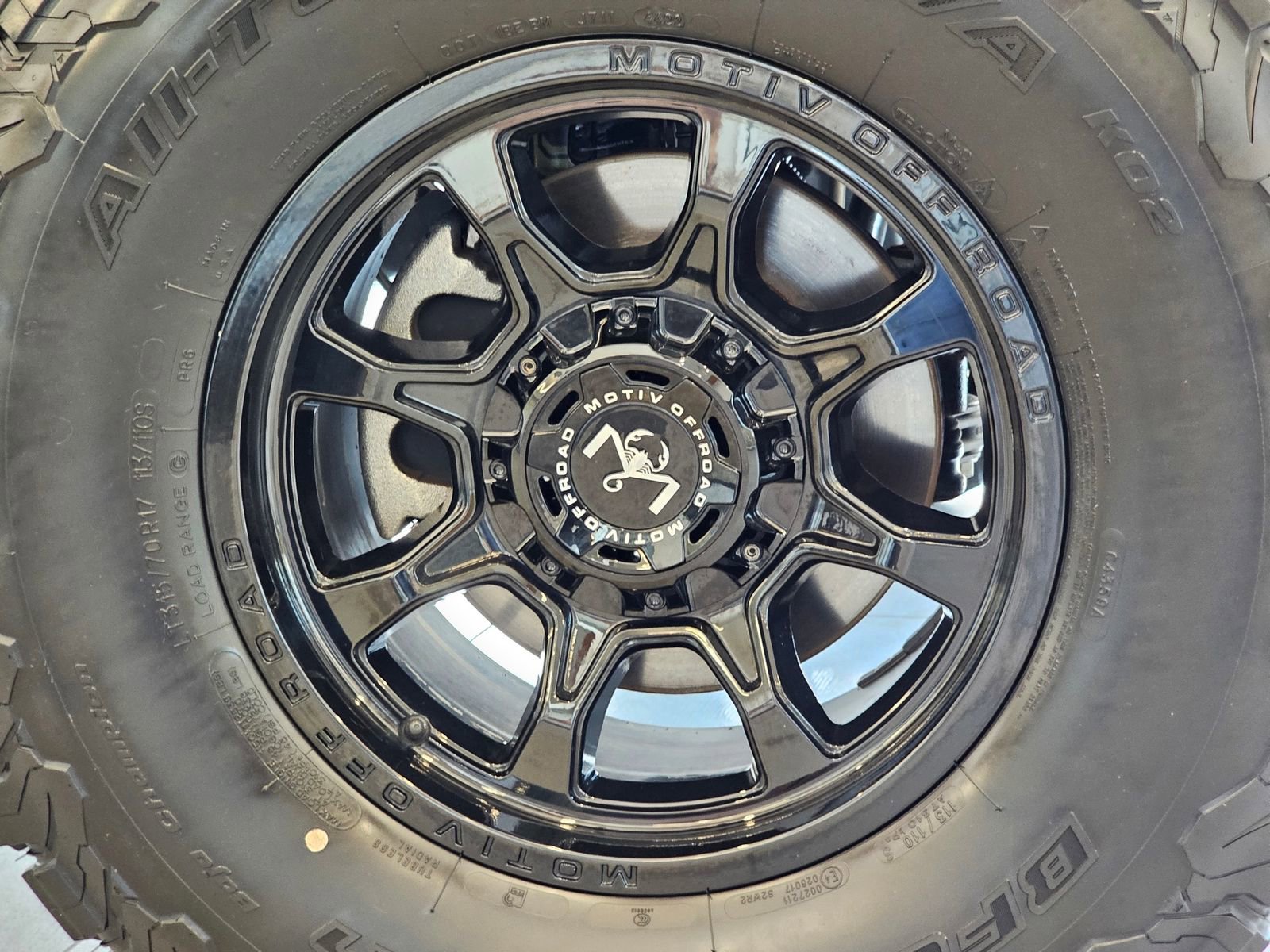Used 2023 Jeep Wrangler Unlimited Rubicon 392 AWD/4WD image 8