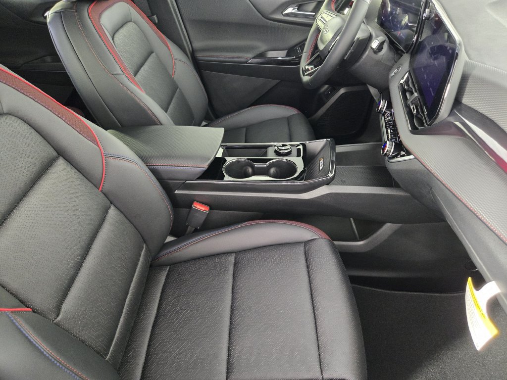 New 2026 Chevrolet Equinox RS w/ Convenience Package III FWD image 16
