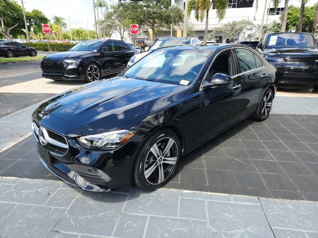 Used 2025 Mercedes-Benz C 300 Sedan image 14