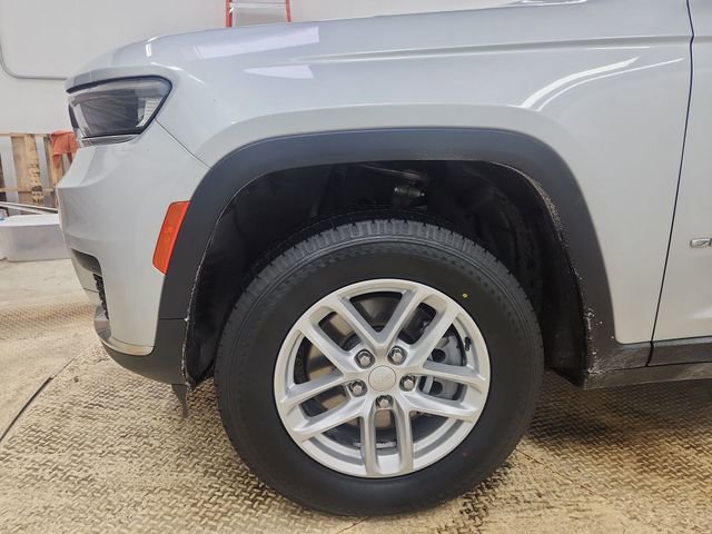 Used 2023 Jeep Grand Cherokee L Laredo image 19