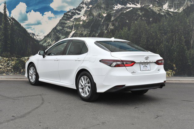 Certified 2023 Toyota Camry LE w/ Cold Weather Package AWD/4WD image 9
