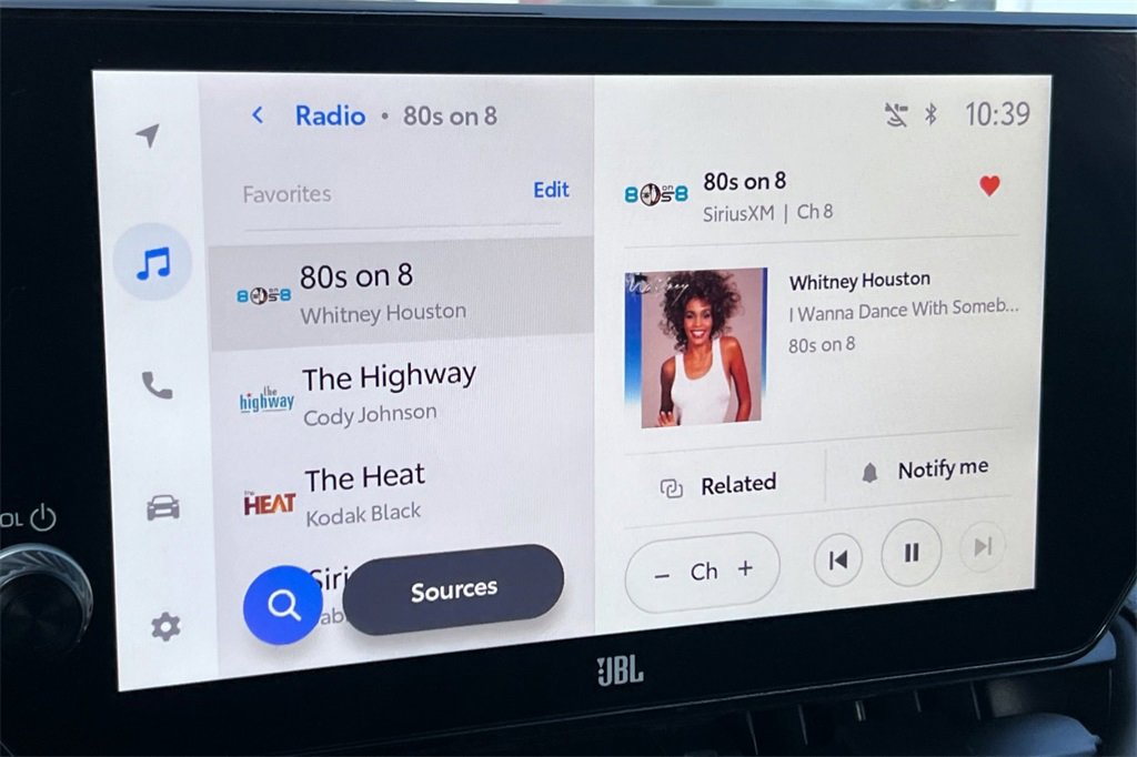 Used 2025 Toyota RAV4 Limited image 20