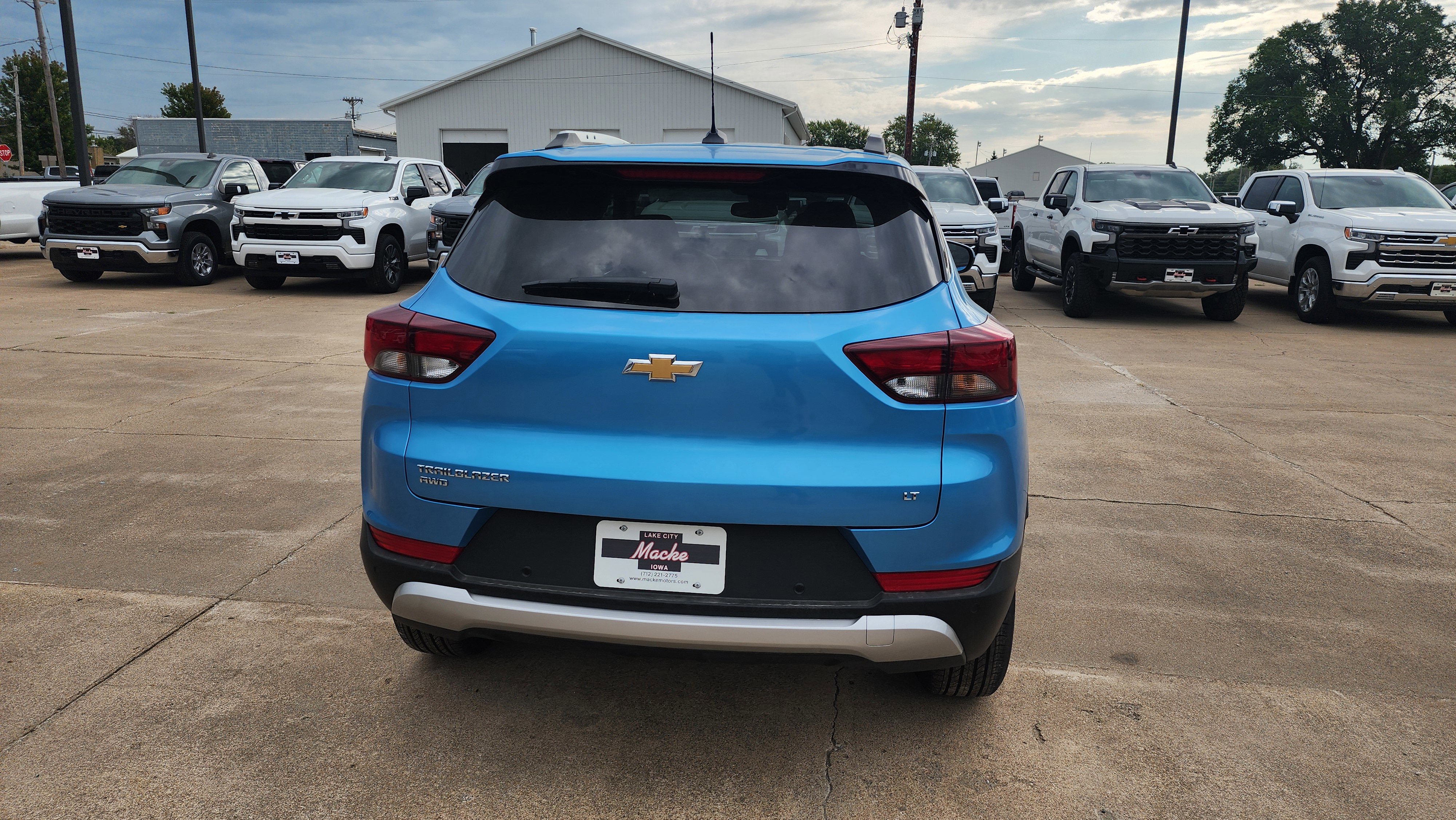 New 2026 Chevrolet TrailBlazer LT w/ Convenience Package AWD/4WD image 6