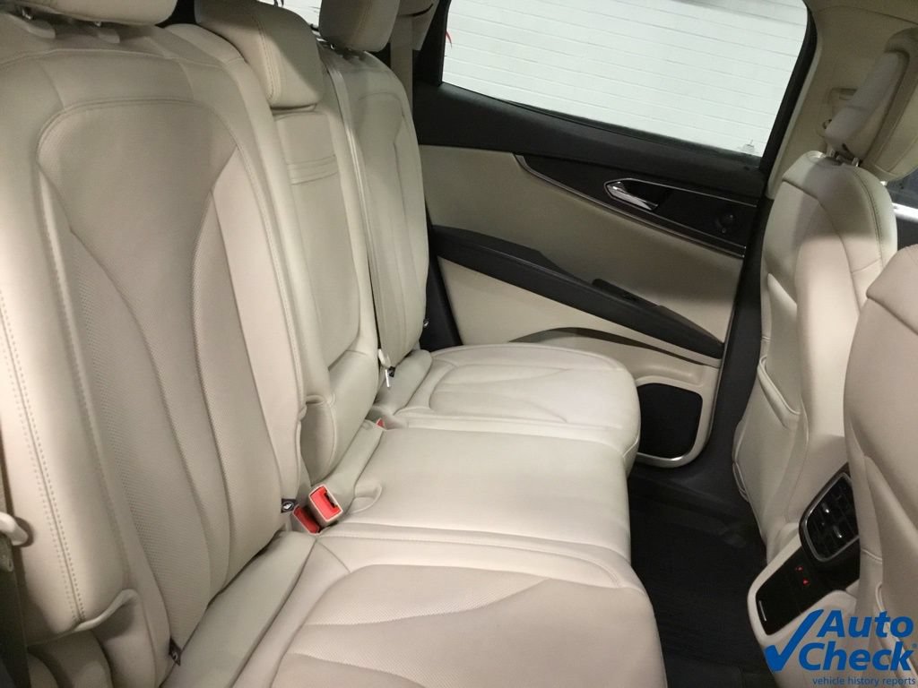 Used 2020 Lincoln Nautilus Reserve AWD/4WD image 28