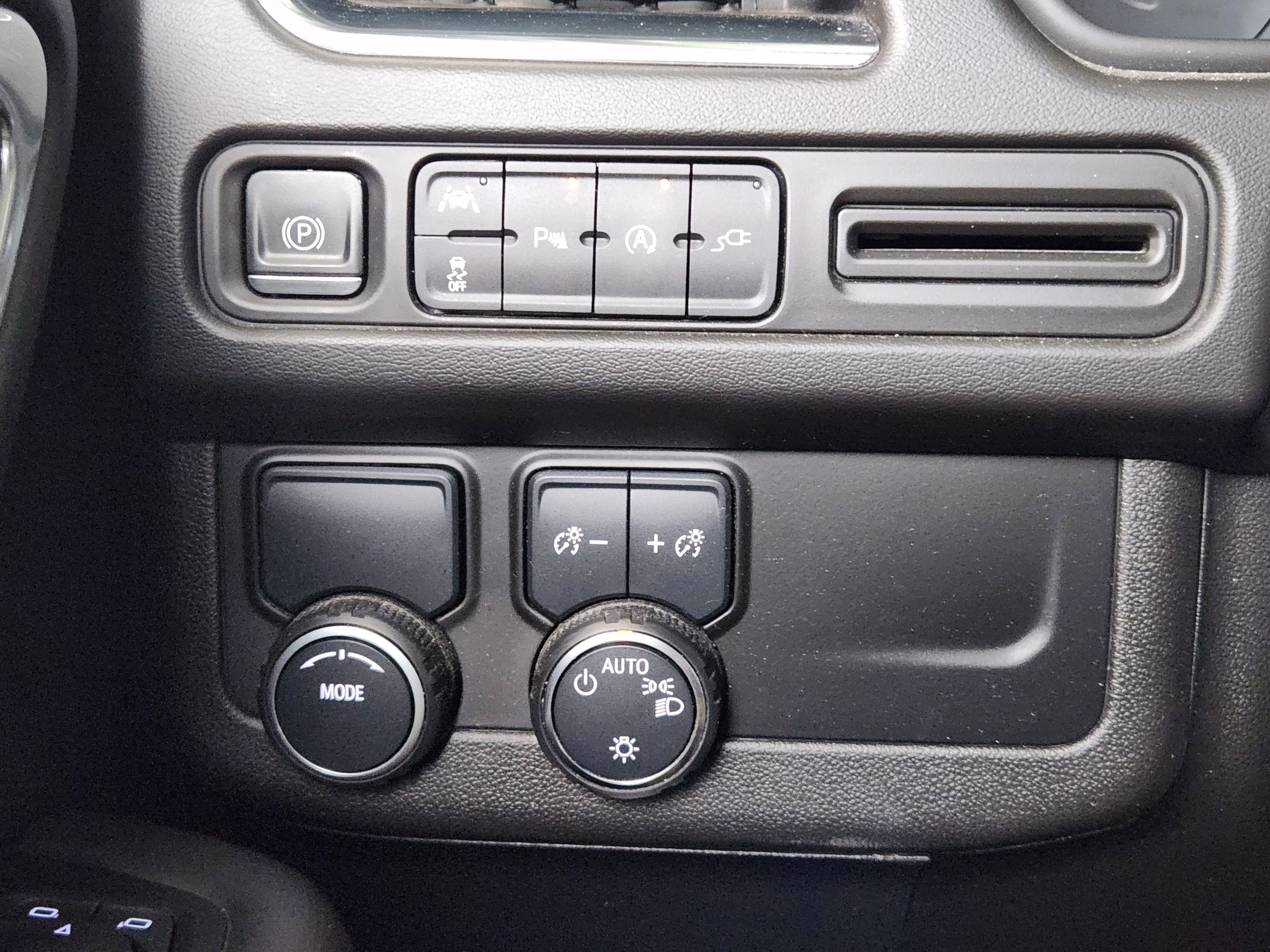 Used 2022 Chevrolet Tahoe LS RWD image 21