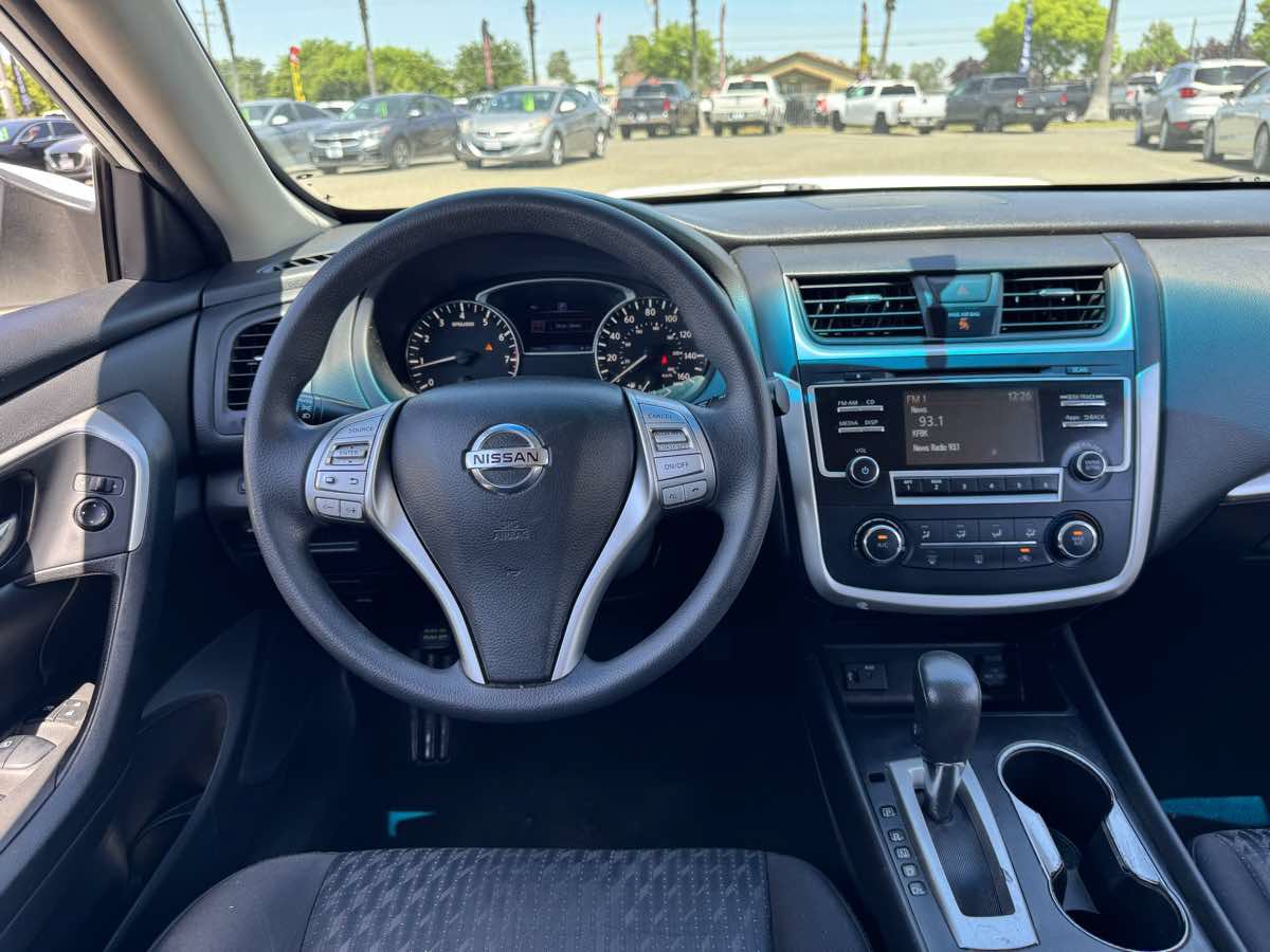 Used 2016 Nissan Altima 2.5 S w/ Power Driver Seat Package FWD image 21