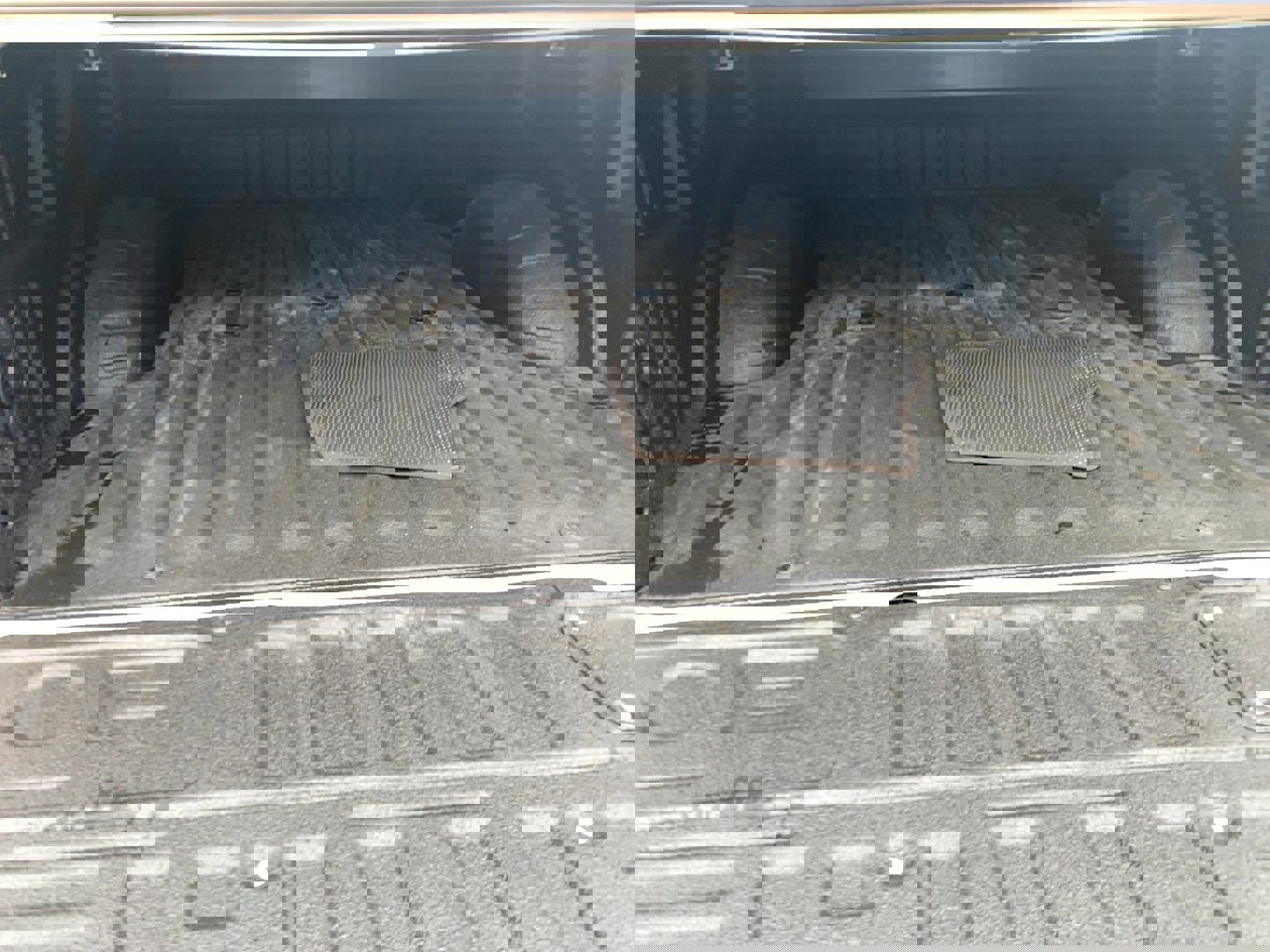 Used 2025 Ford F450 King Ranch w/ FX4 Off-Road Package image 9