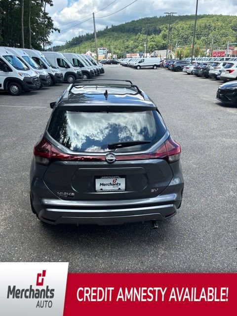 Used 2024 Nissan Kicks SV w/ Interior Electronics Package FWD image 5