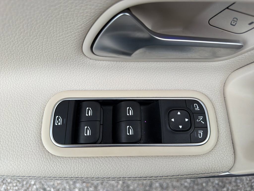 Certified 2021 Mercedes-Benz A 220 image 28
