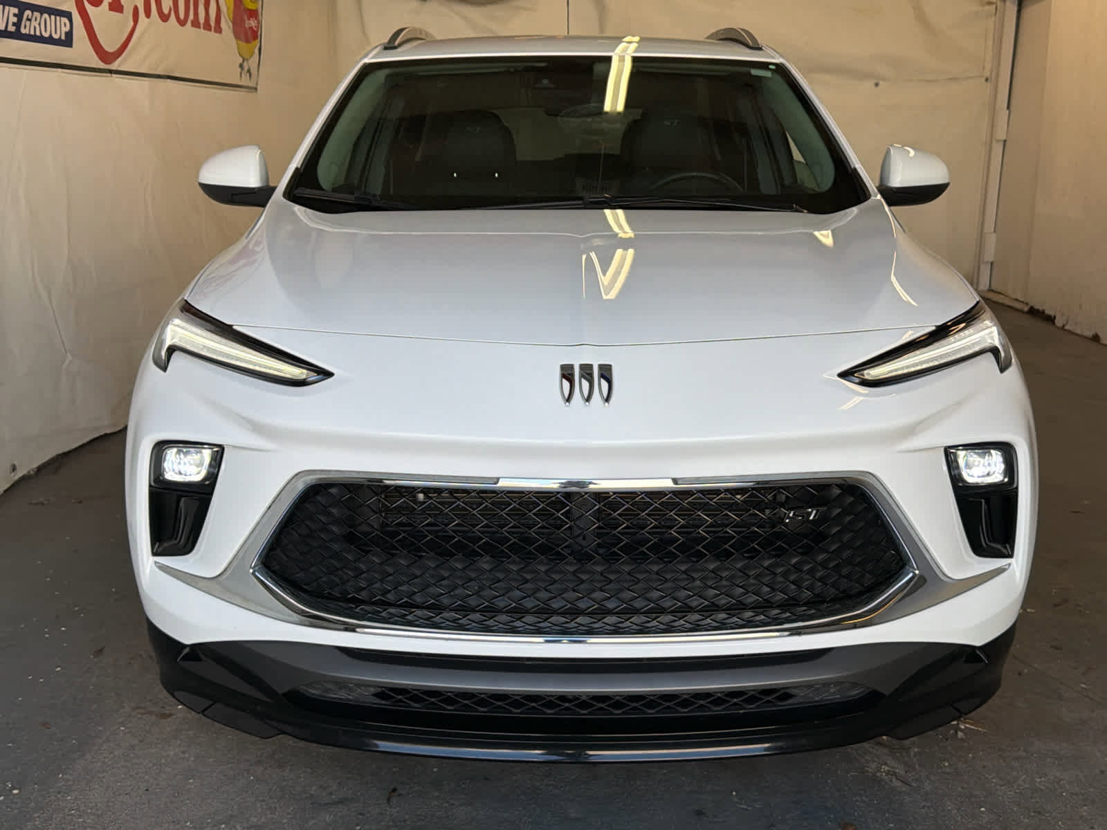 Used 2024 Buick Encore GX Sport Touring w/ Comfort Package image 2